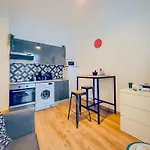 T1 Centre - Ideal Couple & Amis - Confort - Wifi - Calme - Climatisation - Coin Terrasse *