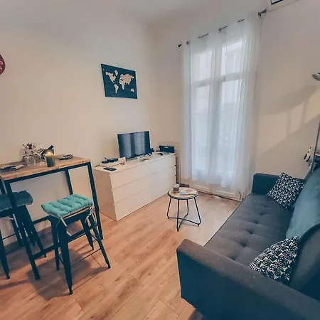 T1 Centre - Ideal Couple & Amis - Confort - Wifi - Calme - Climatisation - Coin Terrasse Nizza